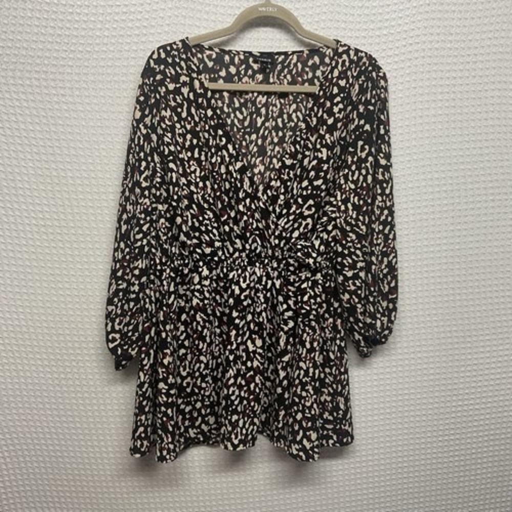 NWOT Torrid Black/Burgundy Leopard Print Faux Wrap Tunic Blouse Women 2X USA